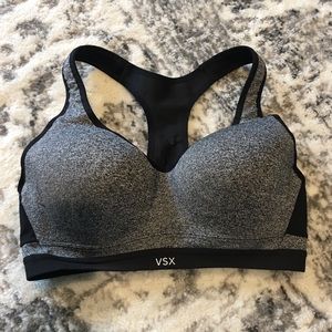 NEW VSX 34D wired sports bra rn#54867